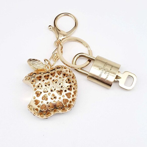 Authentic Louis Vuitton Lock & Key with unbranded Apple Bagcharm, Keycharm - Picture 4 of 7